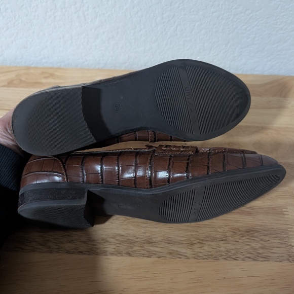 Unisa Crocodile Pattern Loafer / 8 - Picture 5 of 6